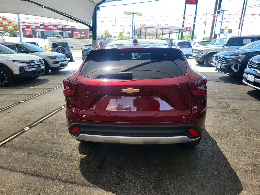 Thumbnail: 2025 Chevrolet Trax - 13