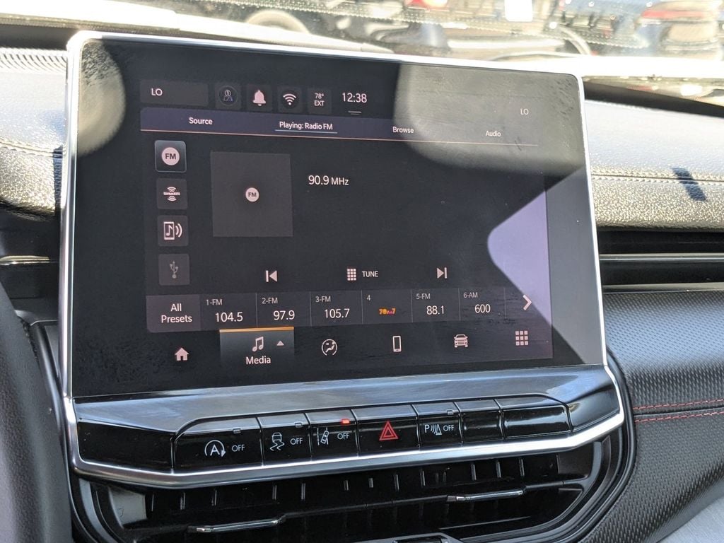 Thumbnail: 2025 Jeep Compass - 20