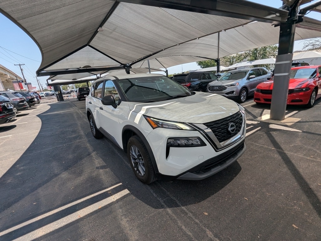 Thumbnail: 2023 Nissan Rogue - 5