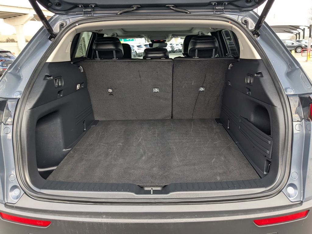 Thumbnail: 2025 Mazda CX-50 - 28