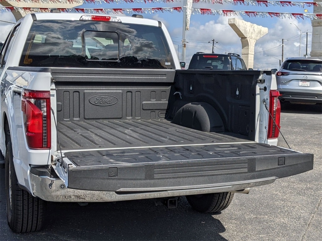 Thumbnail: 2024 Ford F-150 - 31