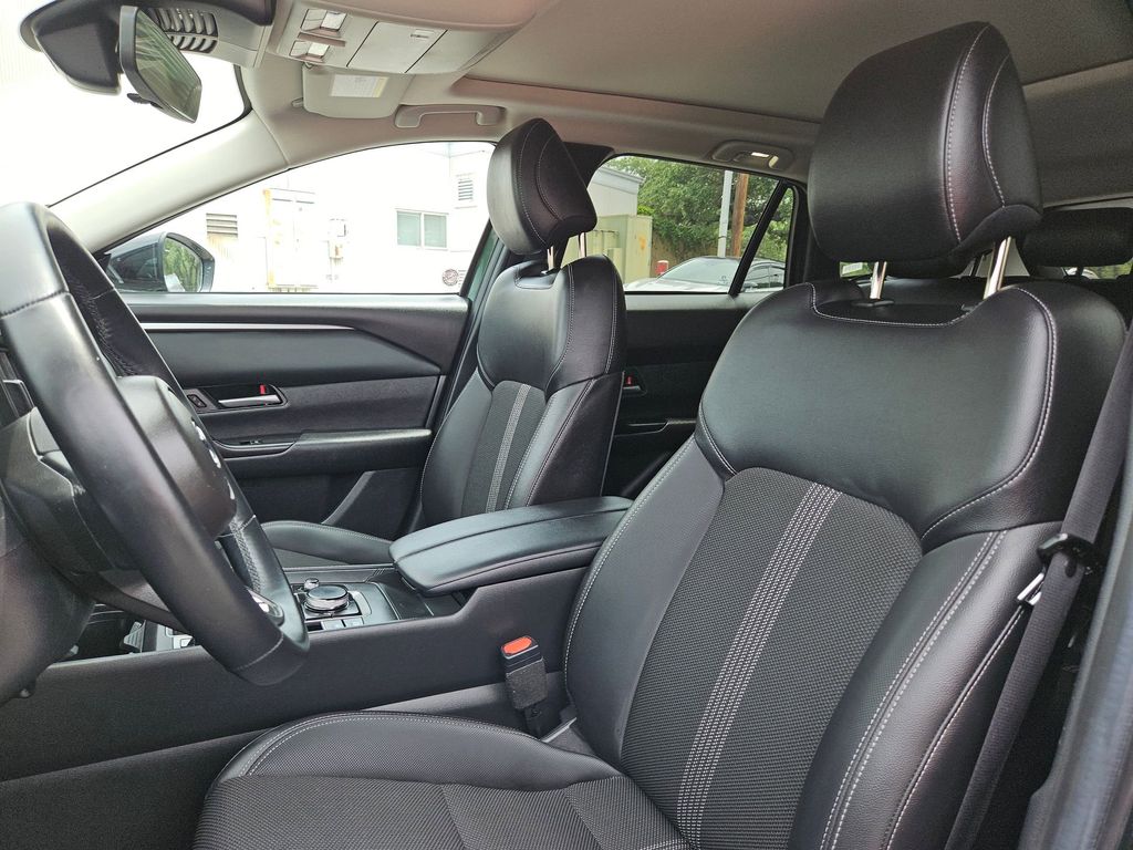 Thumbnail: 2025 Mazda CX-50 - 16