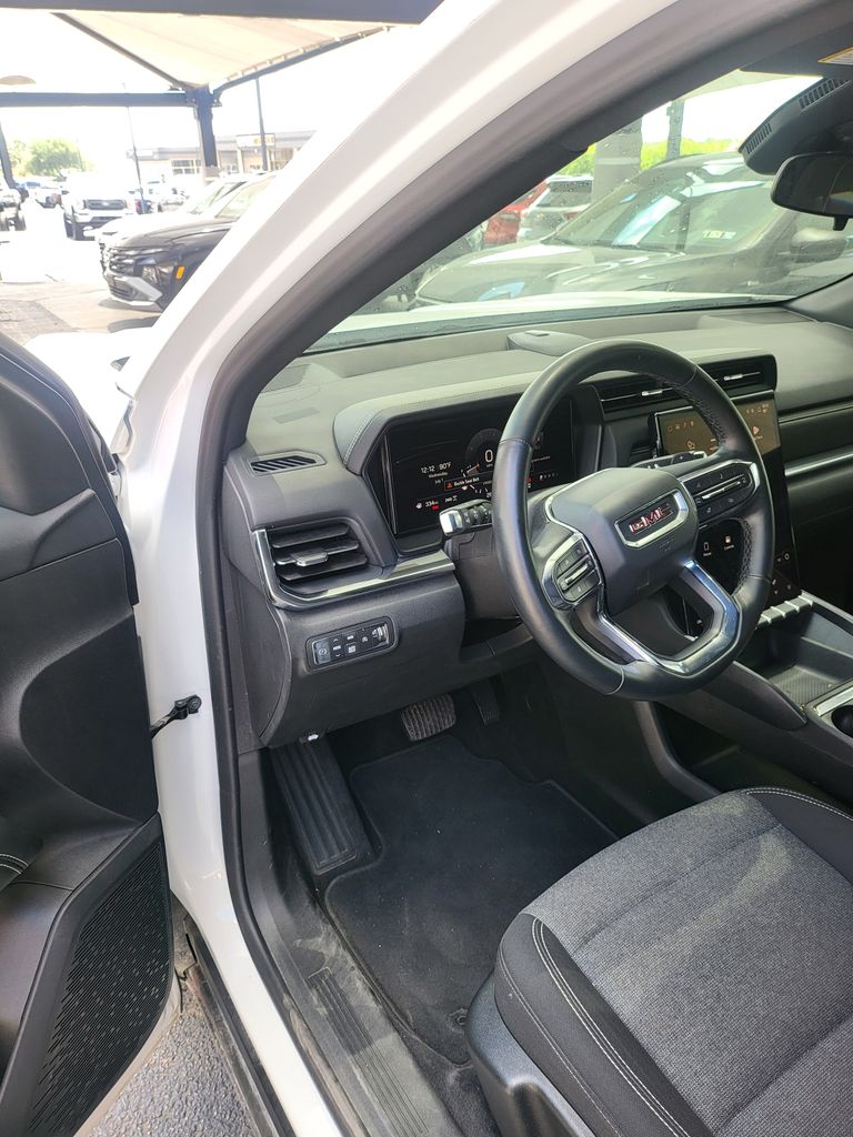 Thumbnail: 2025 GMC Terrain - 3