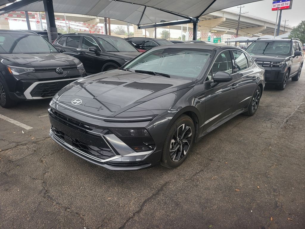Thumbnail: 2025 Hyundai Sonata - 1