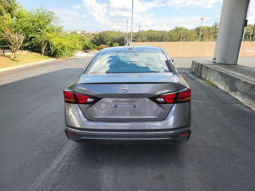Thumbnail: 2024 Nissan Altima - 3