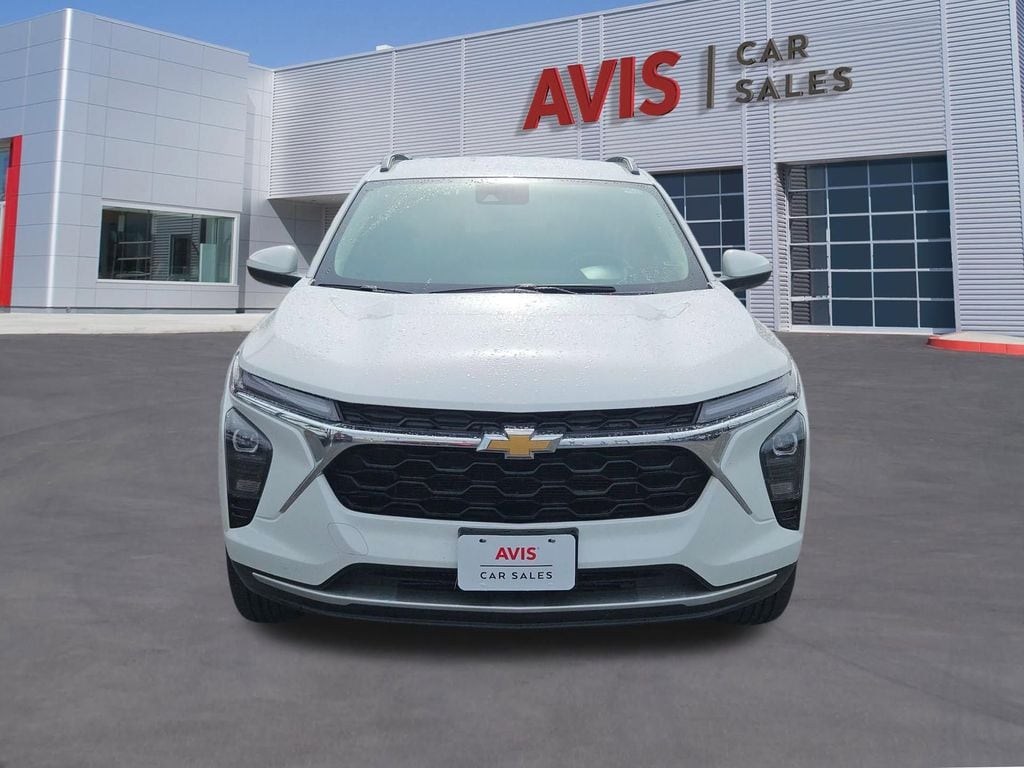 Thumbnail: 2025 Chevrolet Trax - 10