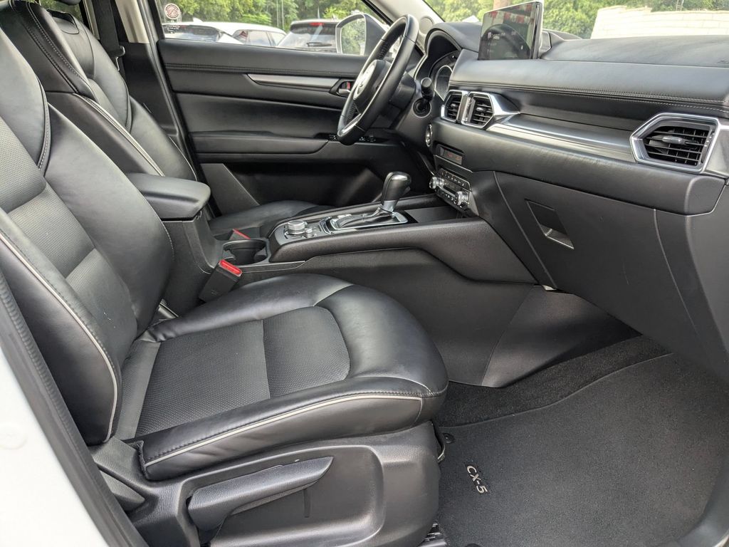 Thumbnail: 2025 Mazda CX-5 - 27