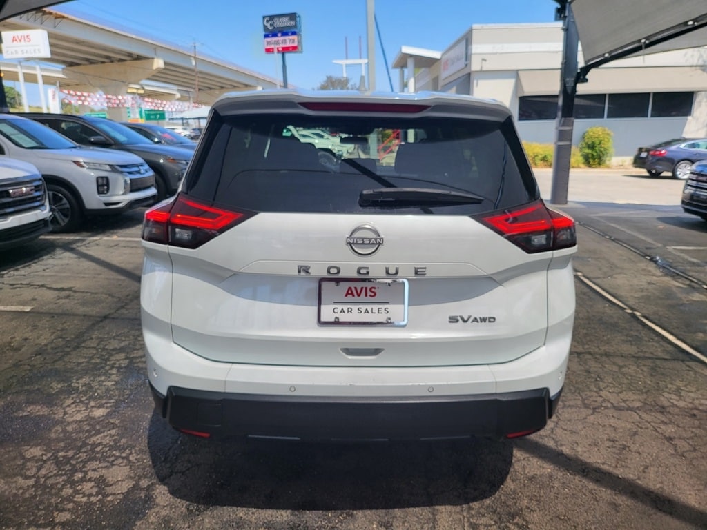 Thumbnail: 2024 Nissan Rogue - 8