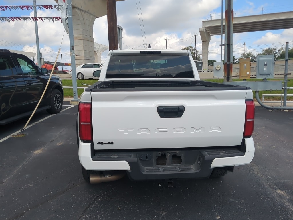 Thumbnail: 2024 Toyota Tacoma - 6