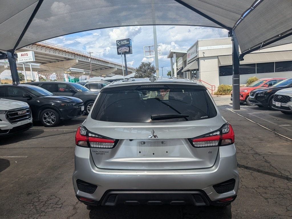 Thumbnail: 2024 Mitsubishi Outlander Sport - 7