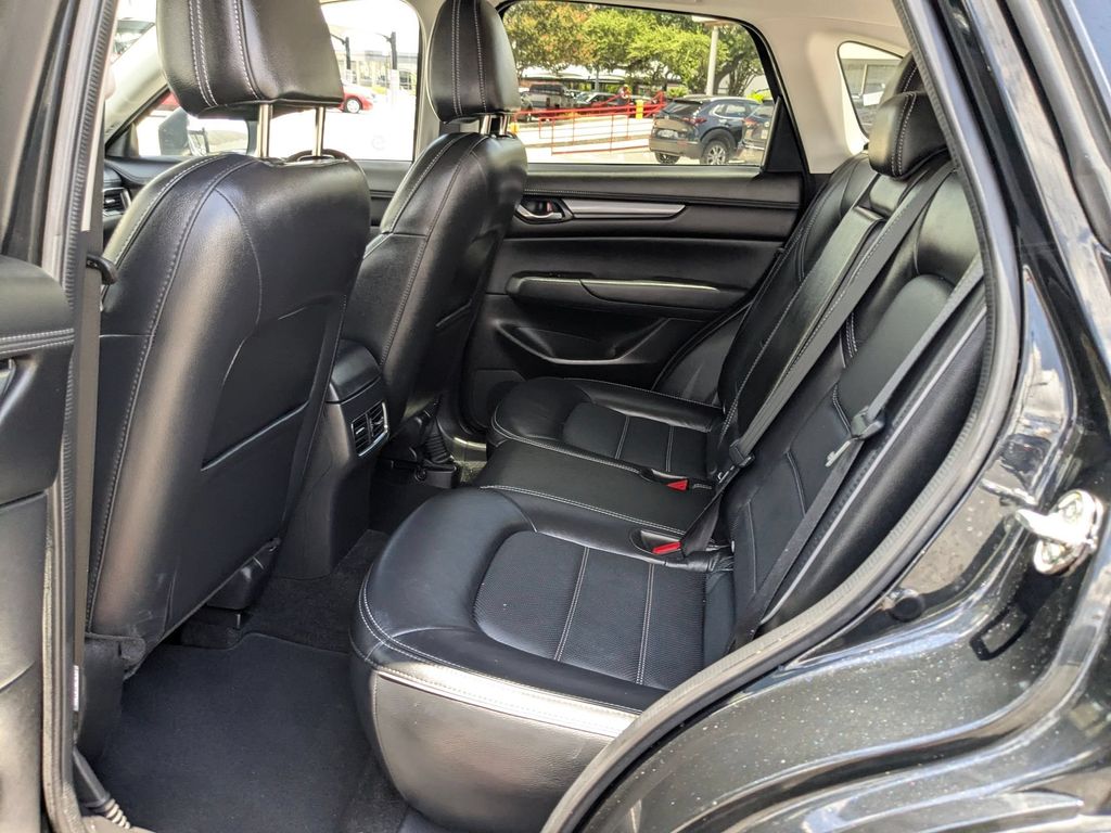 Thumbnail: 2025 Mazda CX-5 - 25