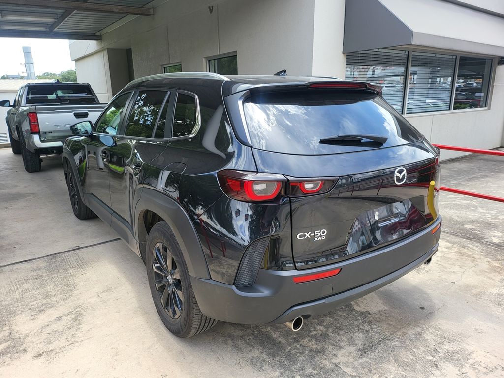 Thumbnail: 2025 Mazda CX-50 - 9