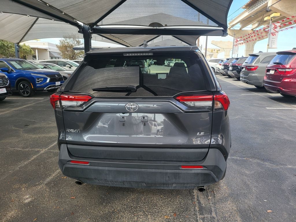 Thumbnail: 2025 Toyota RAV4 - 15