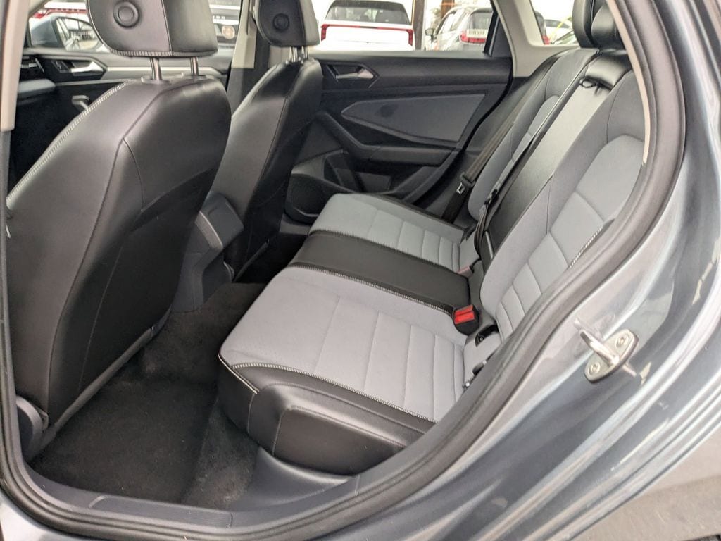 Thumbnail: 2025 Volkswagen Jetta - 23