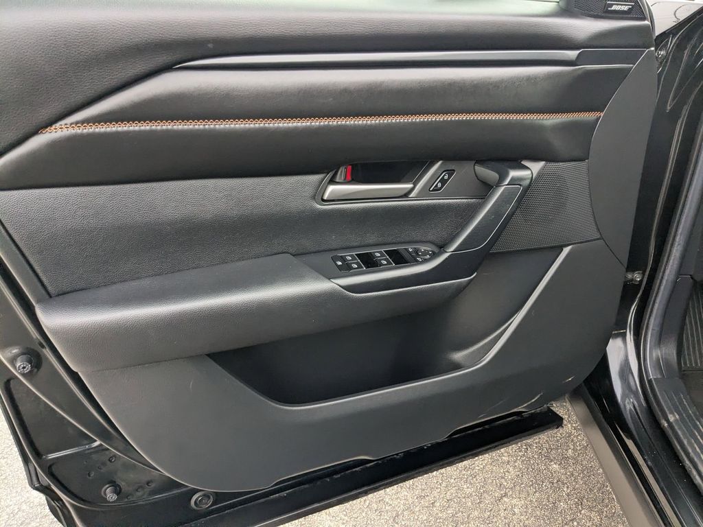 Thumbnail: 2025 Mazda CX-50 - 14