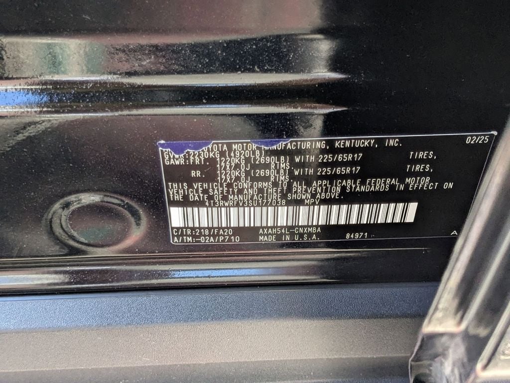 Thumbnail: 2025 Toyota RAV4 - 31