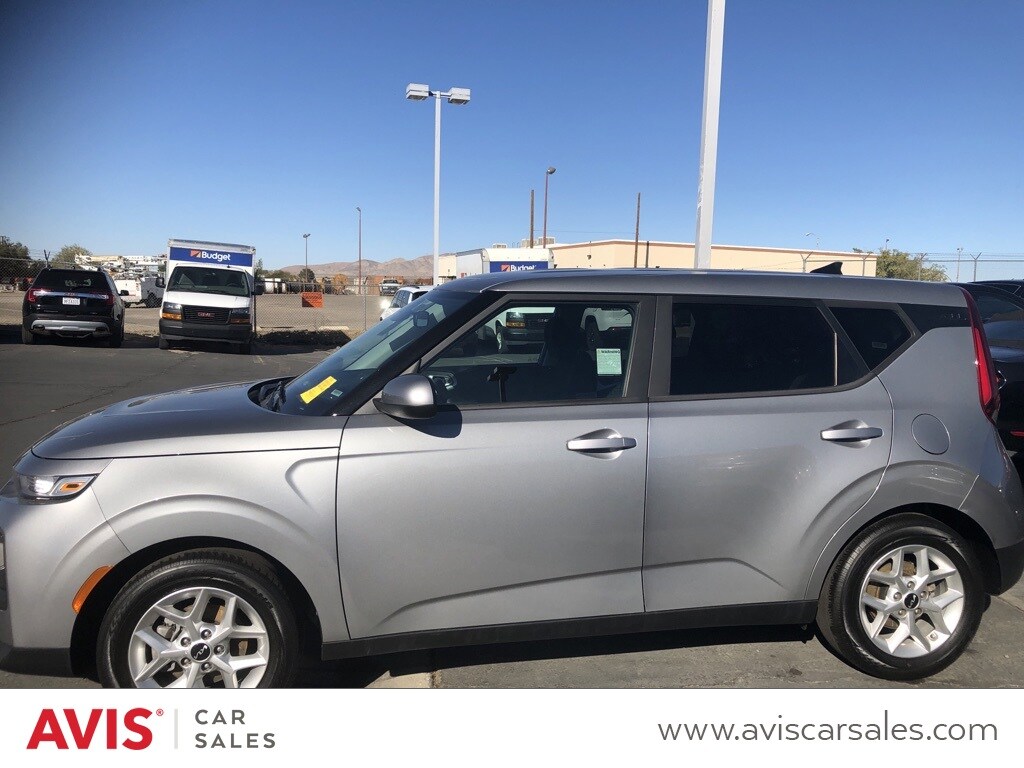 Used 2022 Kia Soul For Sale at AVIS Car Sales VIN KNDJ23AU0N7826055