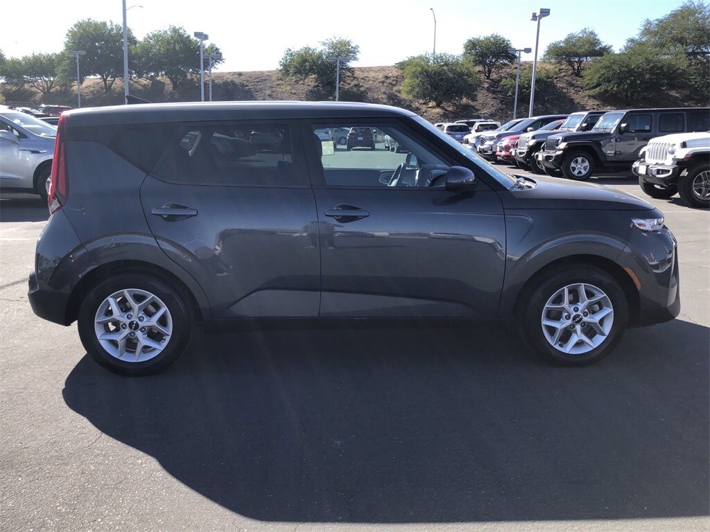 Used 2022 Kia Soul For Sale at AVIS Car Sales VIN KNDJ23AU8N7826157
