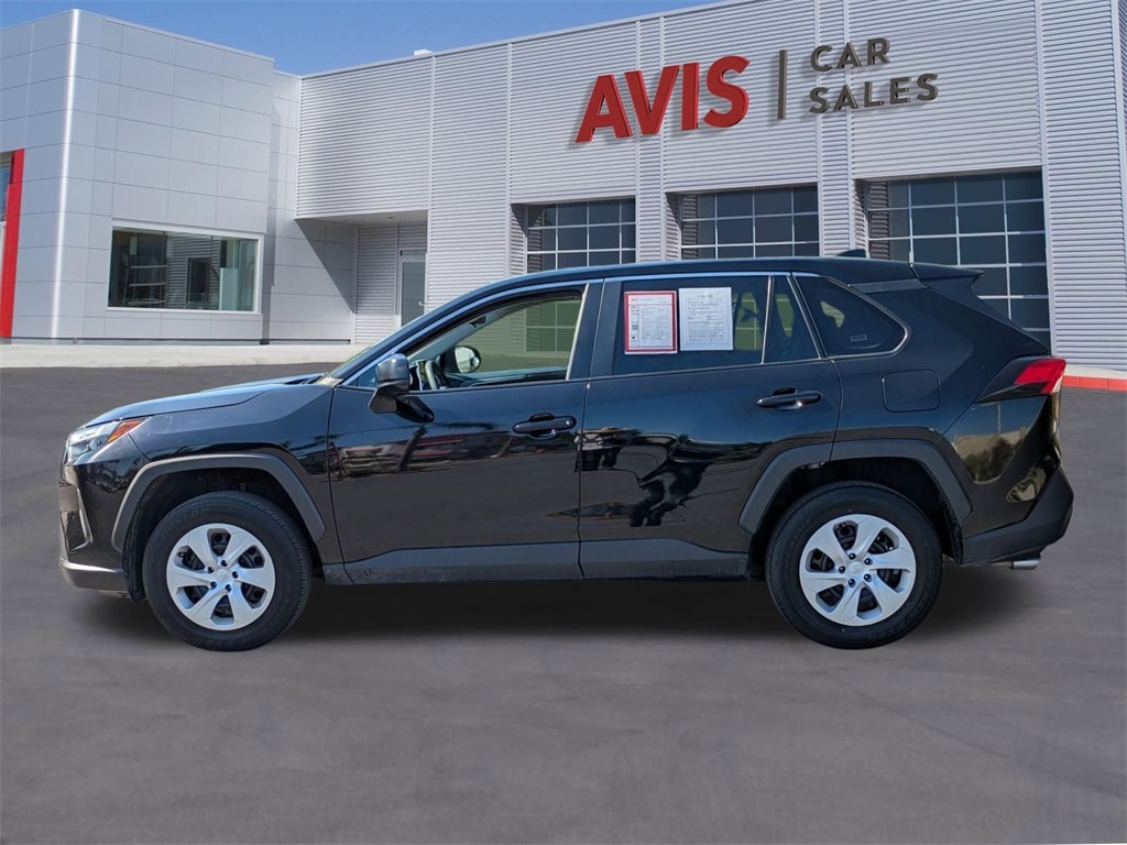 Thumbnail: 2024 Toyota RAV4 - 10