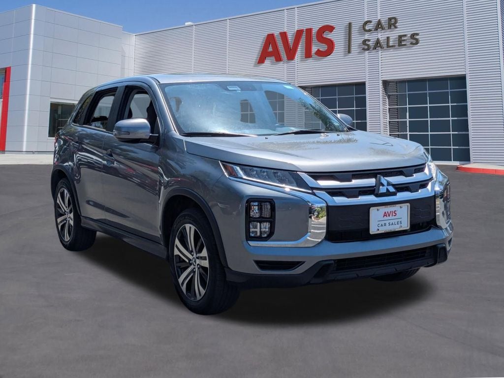 Thumbnail: 2025 Mitsubishi Outlander Sport - 3