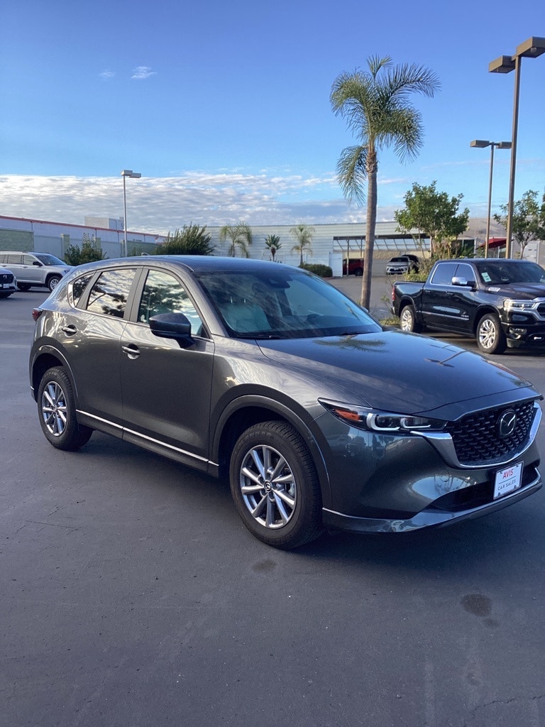 Thumbnail: 2025 Mazda CX-5 - 3