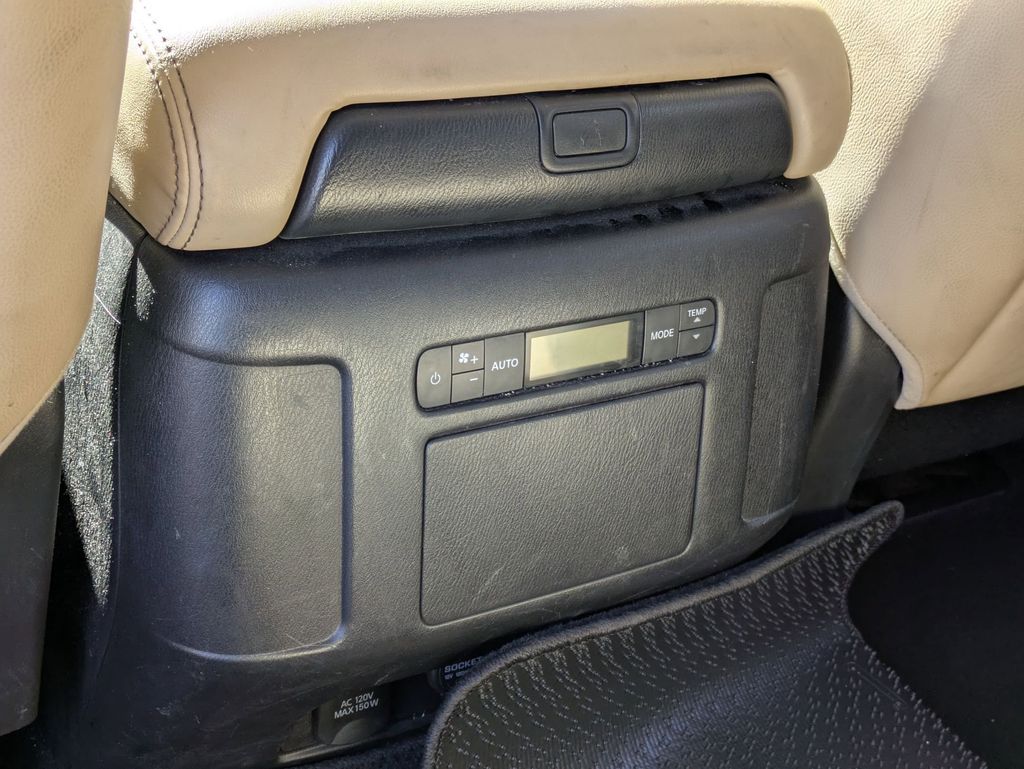 Thumbnail: 2024 Nissan Armada - 25