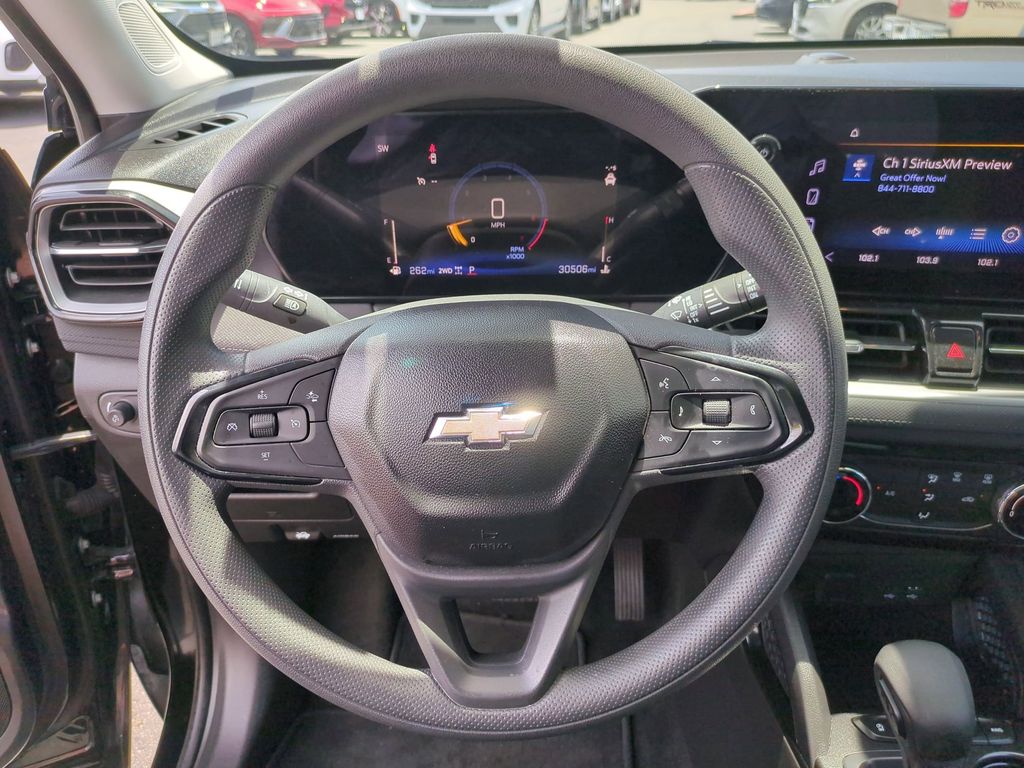 Thumbnail: 2025 Chevrolet TrailBlazer - 22