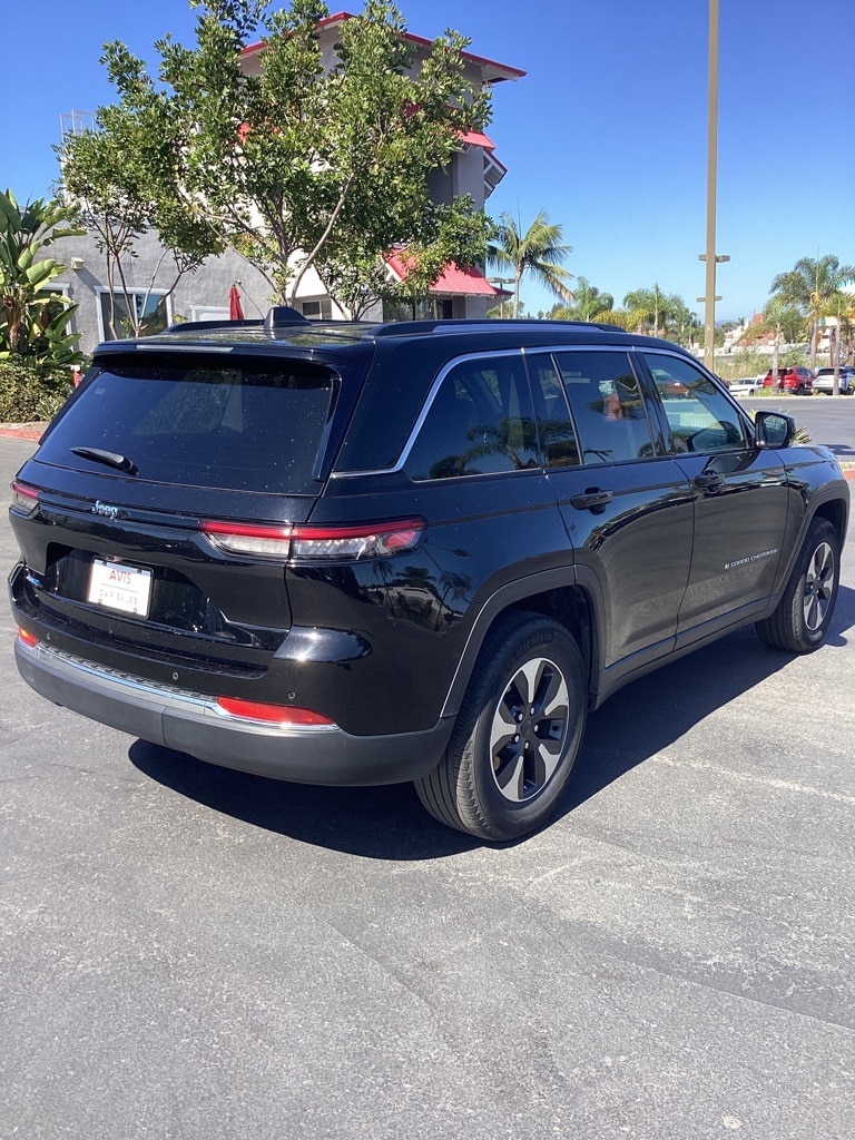 Thumbnail: 2023 Jeep Grand Cherokee - 5