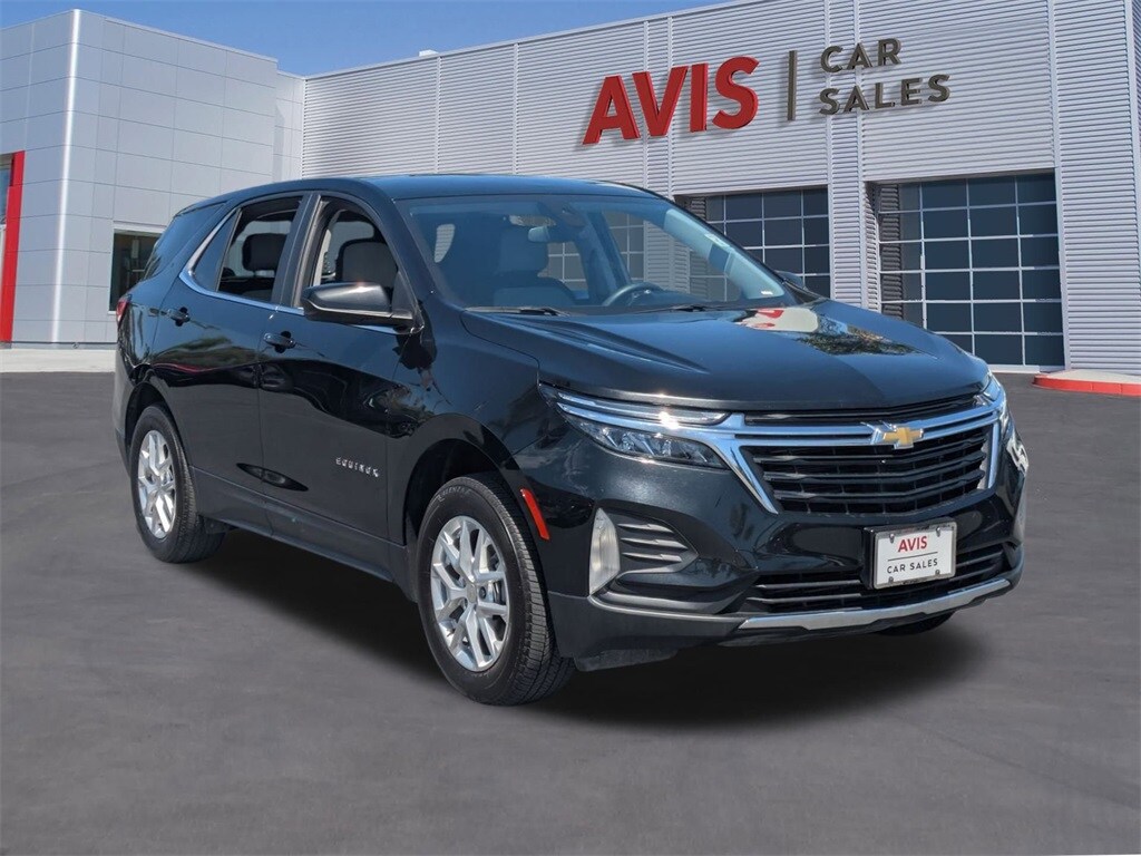 2023 Chevrolet Equinox photo 3