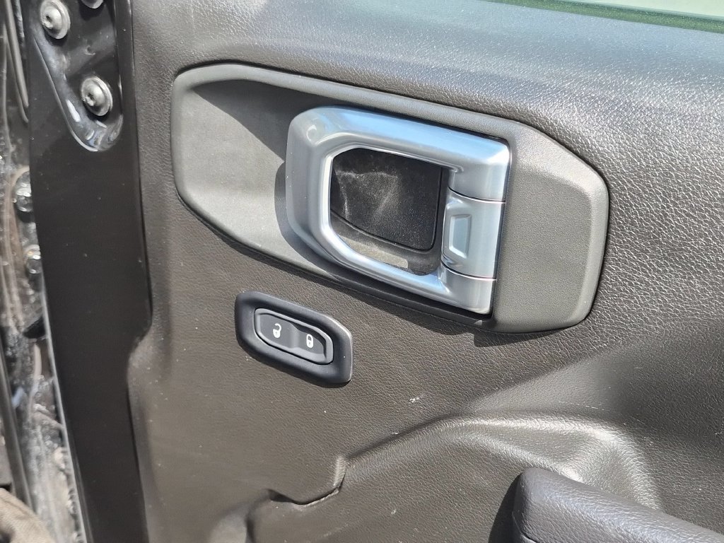 2025 Jeep Wrangler 4-Door Sport S - Photo 34