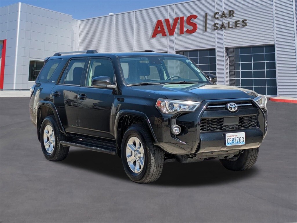2024 Toyota 4Runner SR5 photo 3