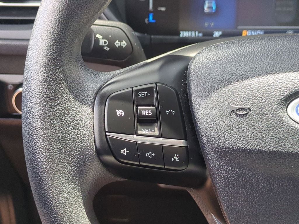 Thumbnail: 2025 Ford Escape - 20