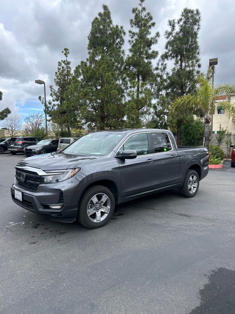 2025 Honda Ridgeline RTL AWD's photo