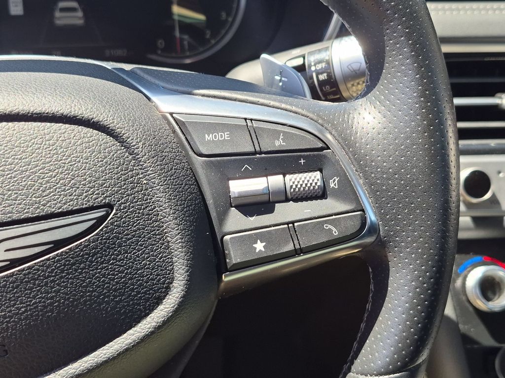 Thumbnail: 2025 Genesis G70 - 22