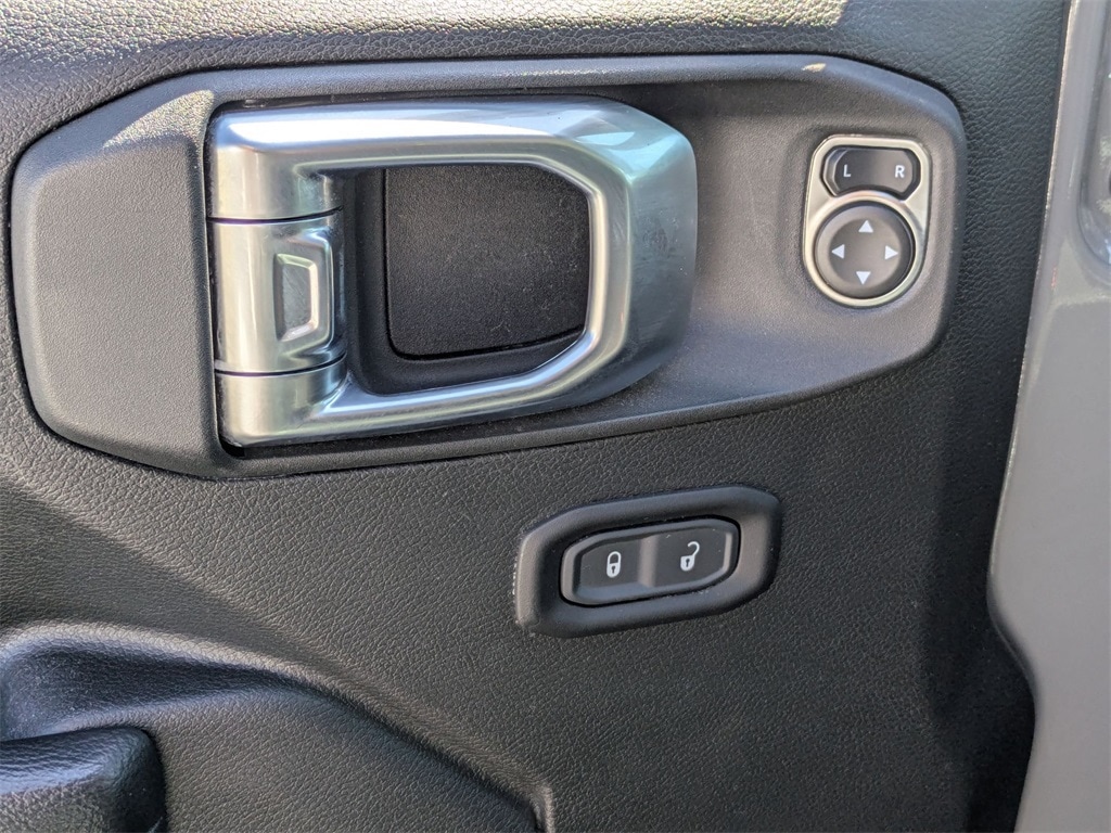 Thumbnail: 2023 Jeep Wrangler - 15