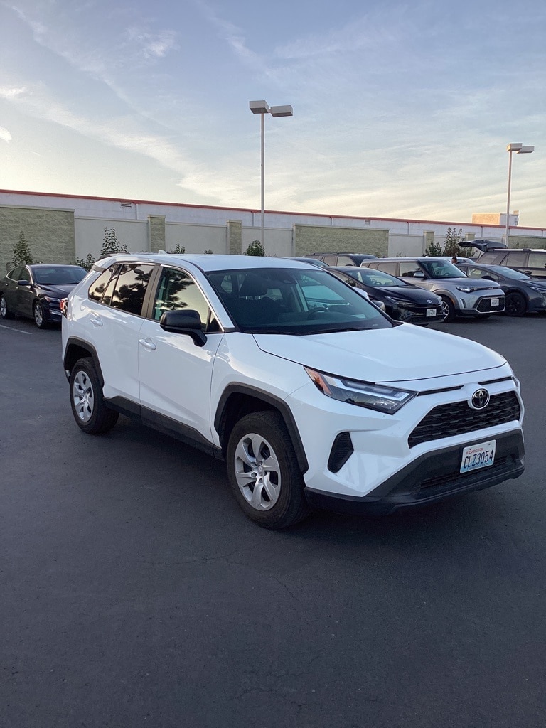 Thumbnail: 2024 Toyota RAV4 - 4