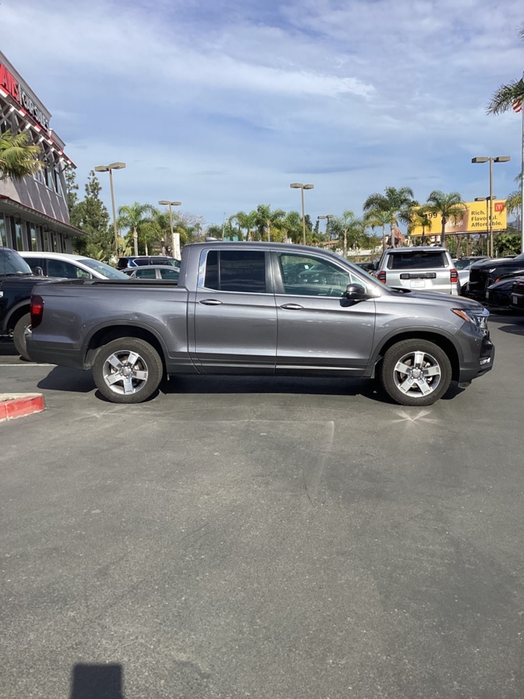 Certified 2025 Honda Ridgeline RTL Truck Crew Cab