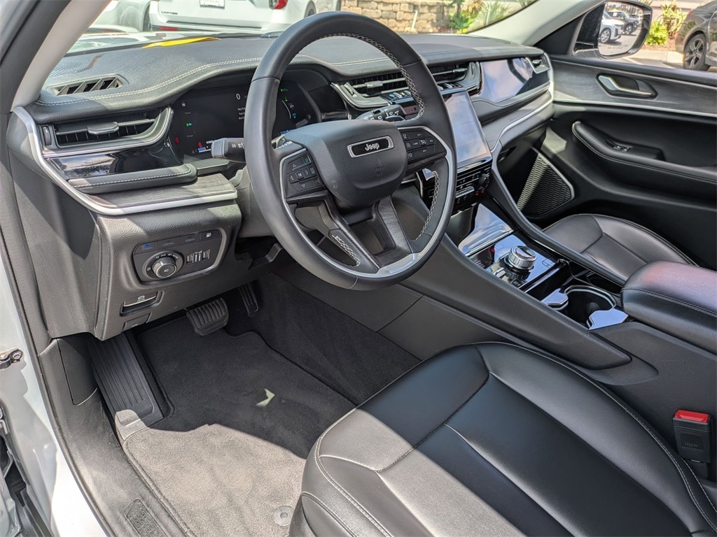 2023 Jeep Grand Cherokee 4xe 18