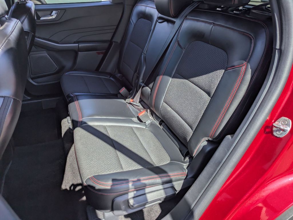 Thumbnail: 2025 Ford Escape - 27