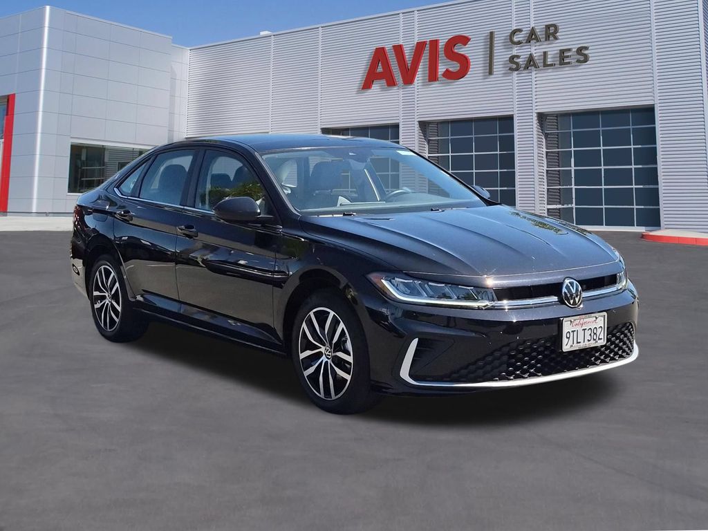 Thumbnail: 2025 Volkswagen Jetta - 3