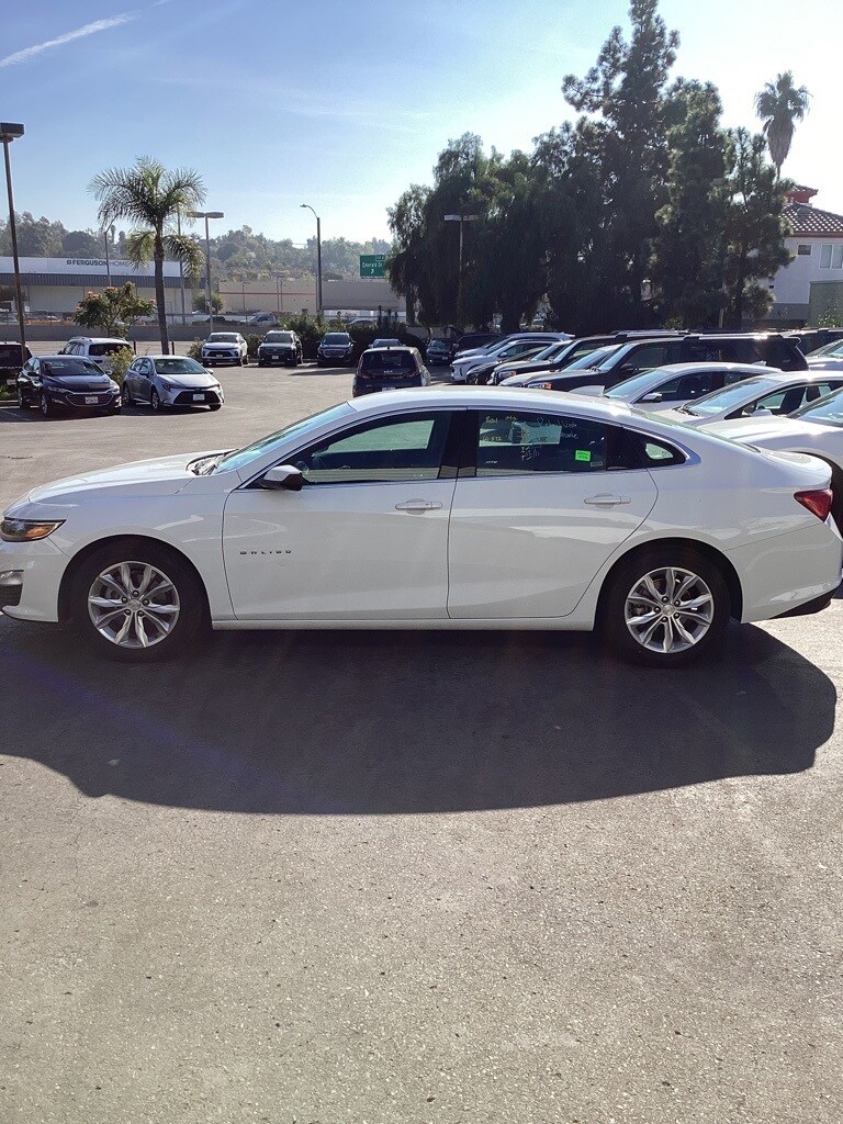 Thumbnail: 2023 Chevrolet Malibu - 6