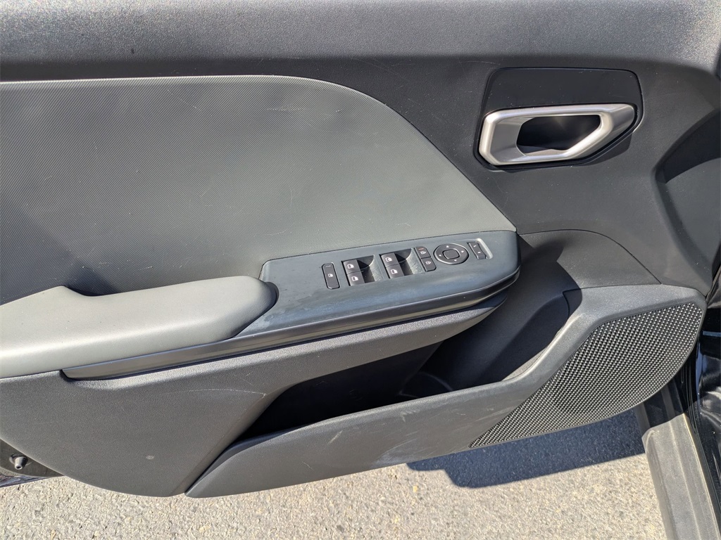 Thumbnail: 2025 Kia K4 - 15