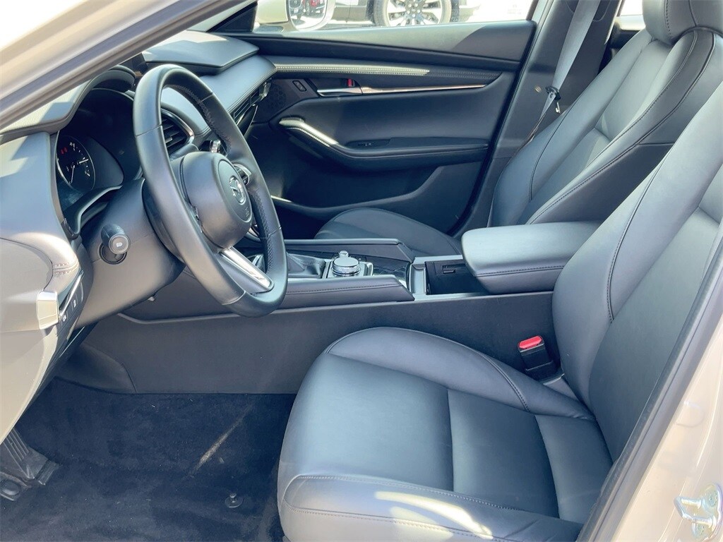 Thumbnail: 2025 Mazda Mazda3 - 25