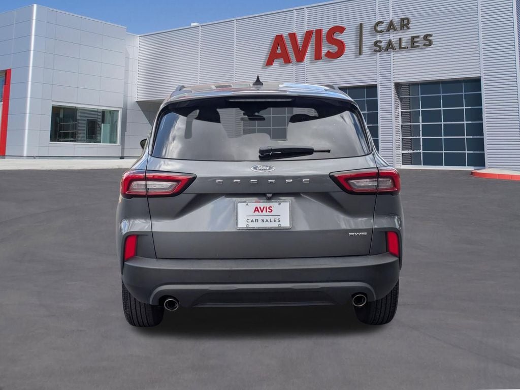 Thumbnail: 2025 Ford Escape - 7