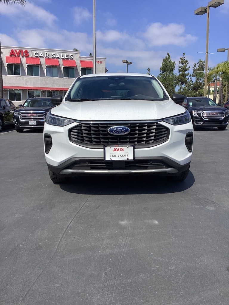 Thumbnail: 2025 Ford Escape - 5