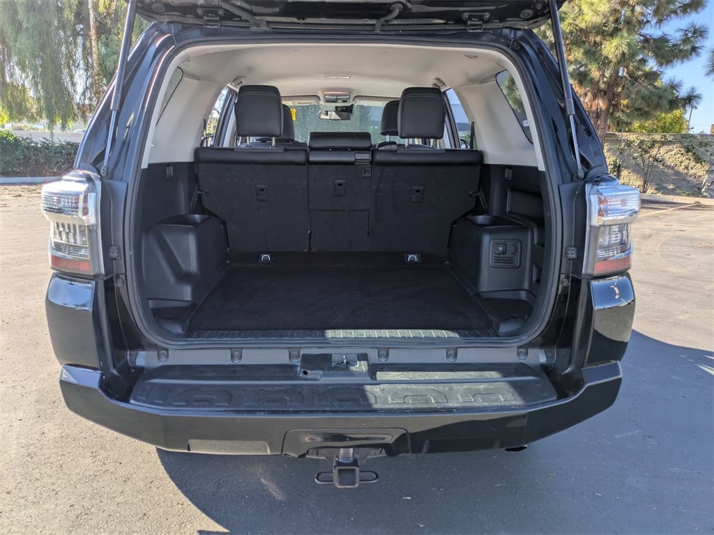 Thumbnail: 2024 Toyota 4Runner - 30