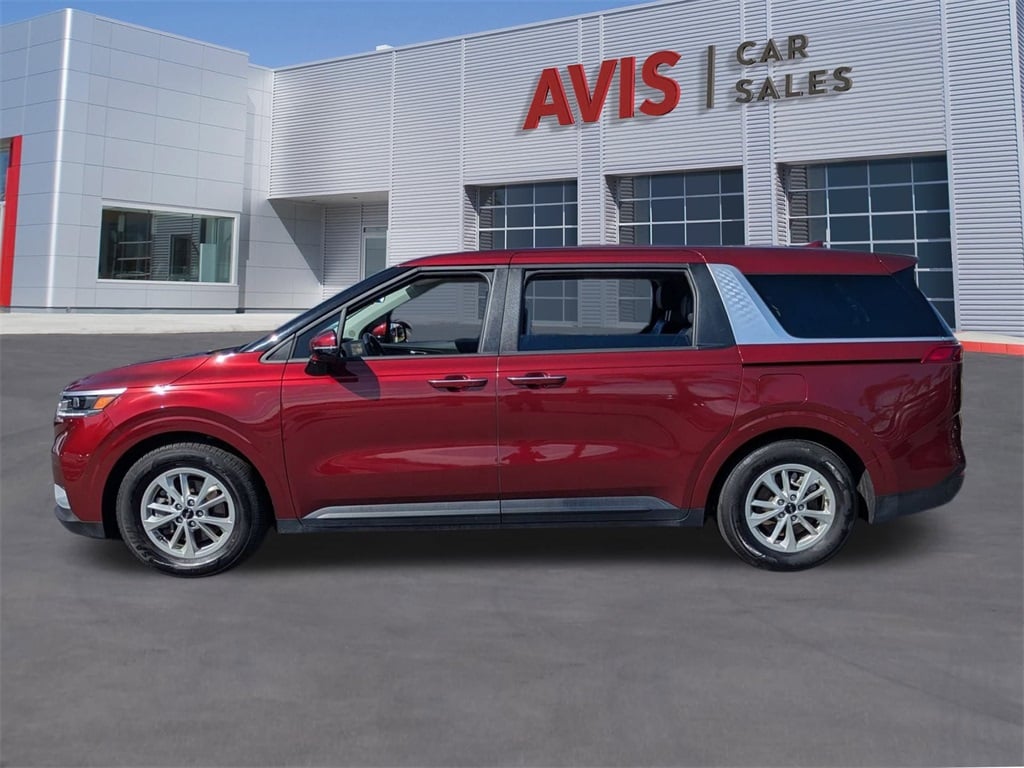Thumbnail: 2024 Kia Carnival - 10