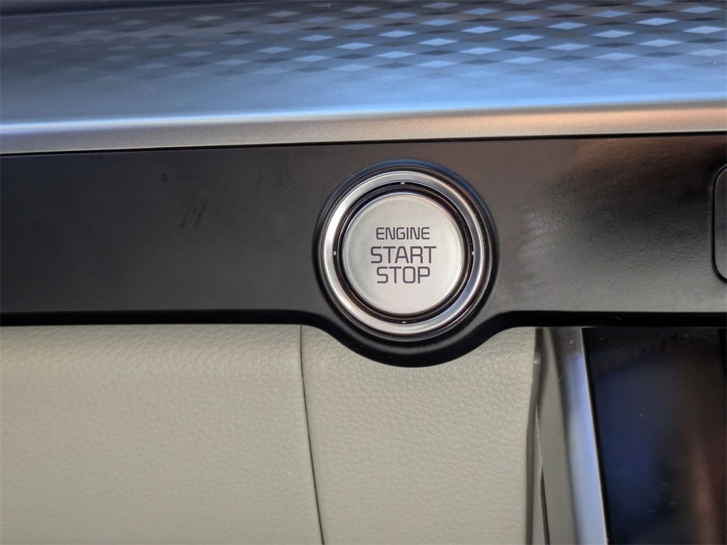 Thumbnail: 2024 Kia Carnival - 24