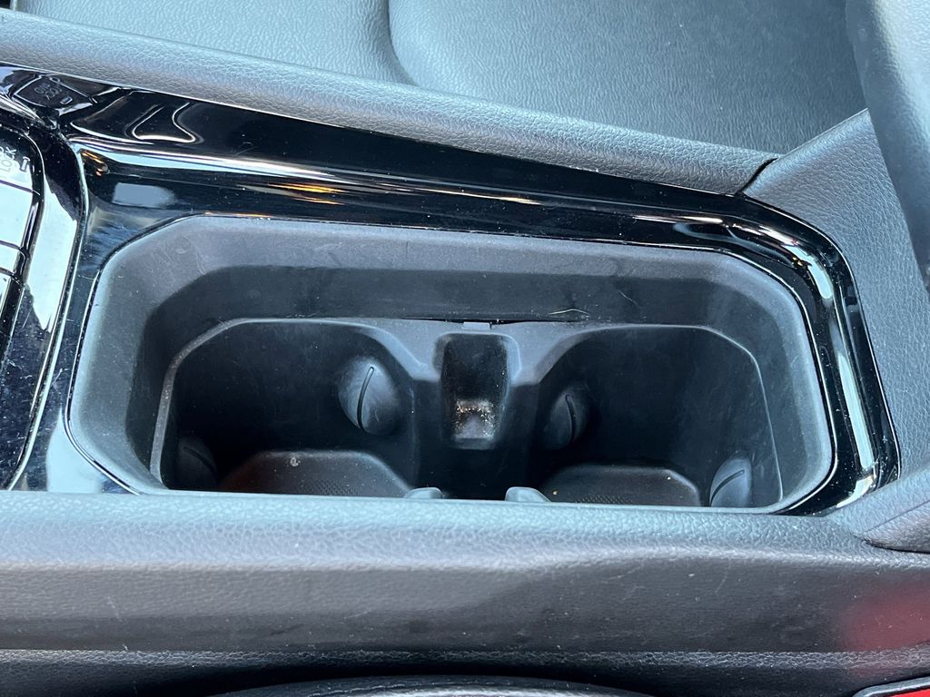 Thumbnail: 2025 Jeep Compass - 23