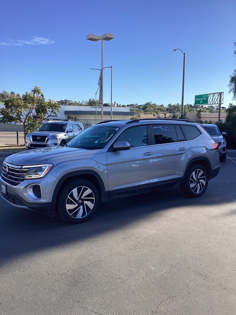 Thumbnail: 2024 Volkswagen Atlas - 1